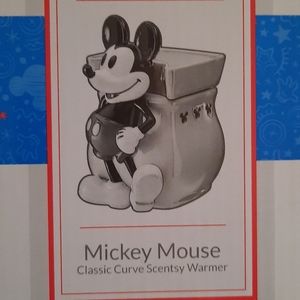 Mickey mouse warmer